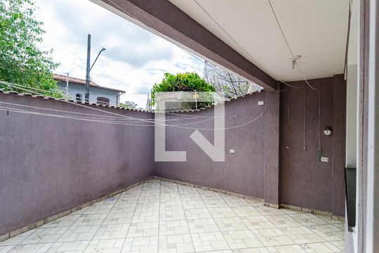 Área de Serviço de casa à venda com 2 quartos, 117m² em Vila Campestre, São Paulo