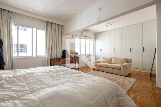 Suíte 1 de apartamento para alugar com 2 quartos, 170m² em Jardim Paulista, São Paulo