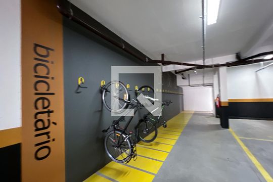 Área Comum - Bicicletário de kitnet/studio para alugar com 1 quarto, 26m² em Indianópolis, São Paulo