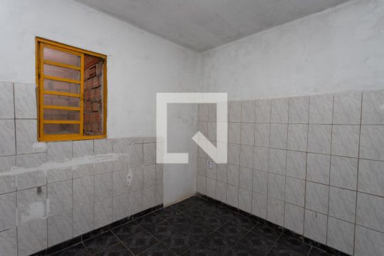 Casa à venda com 1 quarto, 30m² em Casa Grande, Diadema