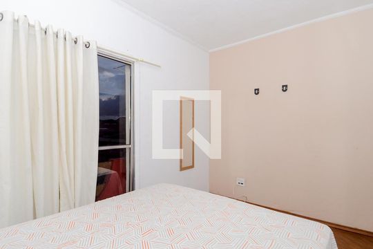 Quarto 1 de apartamento à venda com 2 quartos, 54m² em Parque Renato Maia, Guarulhos