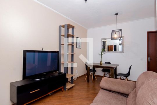 Sala de apartamento à venda com 2 quartos, 54m² em Parque Renato Maia, Guarulhos