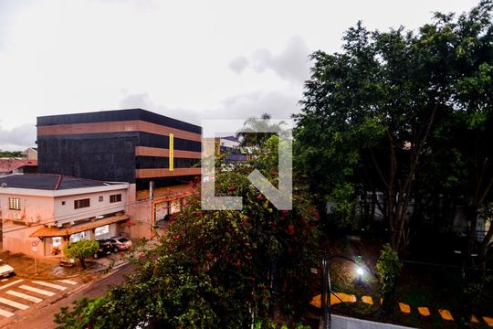Vista do Quarto 2 de apartamento para alugar com 2 quartos, 54m² em Parque Renato Maia, Guarulhos
