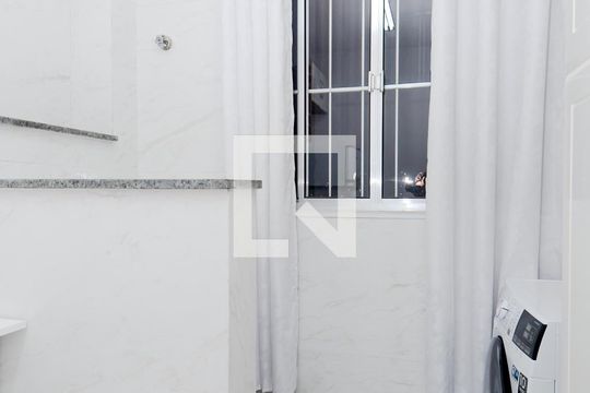 Área de Serviço de apartamento à venda com 2 quartos, 54m² em Parque Renato Maia, Guarulhos