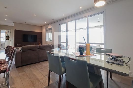 Apartamento para alugar com 3 quartos, 114m² em Vila Galvão, Guarulhos