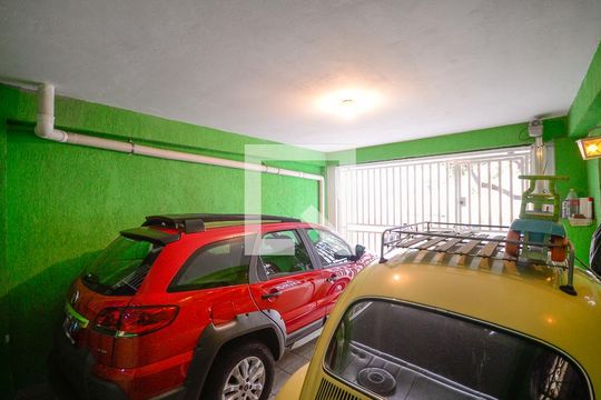 Garagem de casa à venda com 3 quartos, 118m² em Jardim Vergueiro, São Paulo
