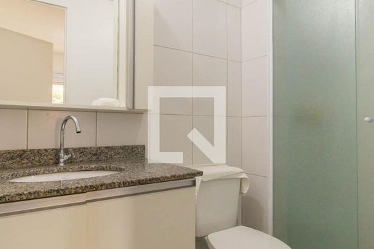 Banheiro de apartamento à venda com 1 quarto, 35m² em Cambuci, São Paulo