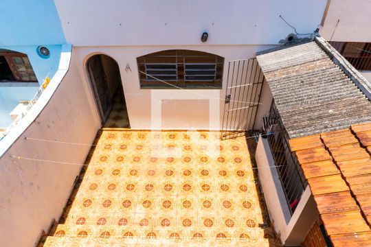 Quintal de casa à venda com 4 quartos, 350m² em Jabaquara, São Paulo