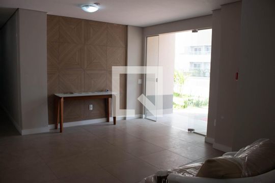 Hall de entrada de apartamento à venda com 2 quartos, 47m² em Ponte de São João, Jundiaí