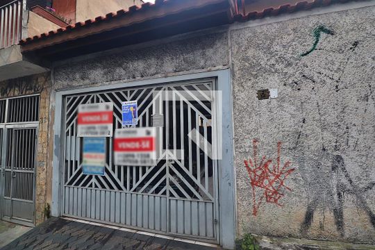 Fachada de casa à venda com 4 quartos, 150m² em Jardim Utinga, Santo André
