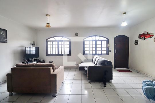 Sala de casa à venda com 4 quartos, 150m² em Jardim Utinga, Santo André