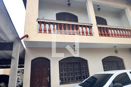 Garagem de casa à venda com 4 quartos, 150m² em Jardim Utinga, Santo André
