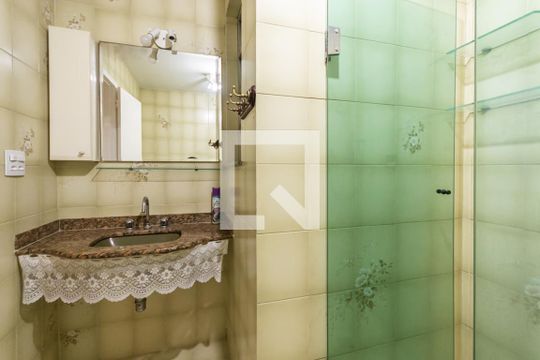 Banheiro de apartamento à venda com 3 quartos, 150m² em Tijuca, Rio de Janeiro