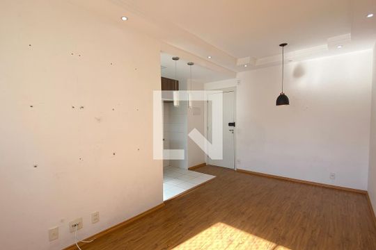 Sala de apartamento à venda com 2 quartos, 51m² em Centro, Barueri