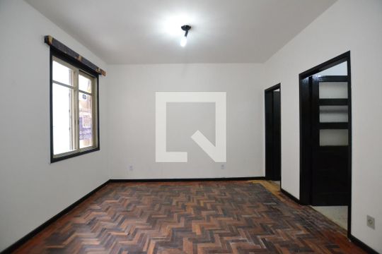 Sala  de kitnet/studio para alugar com 1 quarto, 36m² em Centro Histórico, Porto Alegre