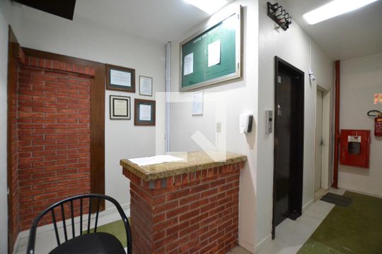 Recepção Diurna de kitnet/studio para alugar com 1 quarto, 36m² em Centro Histórico, Porto Alegre