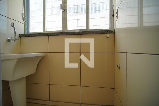 Área de Serviço de kitnet/studio para alugar com 1 quarto, 28m² em Protásio Alves, Porto Alegre