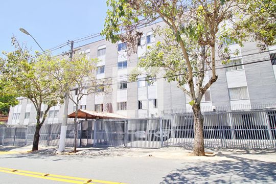 Fachada de apartamento à venda com 2 quartos, 58m² em Jardim Pedro Goncalves, Taboão da Serra