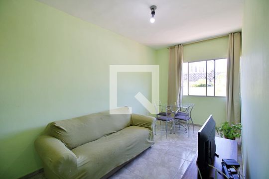 Sala de apartamento à venda com 2 quartos, 58m² em Jardim Pedro Goncalves, Taboão da Serra