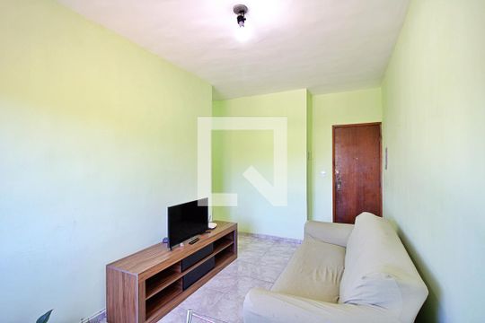 Sala de apartamento à venda com 2 quartos, 58m² em Jardim Pedro Goncalves, Taboão da Serra