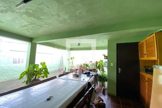 Área Externa de casa à venda com 3 quartos, 157m² em Rio dos Sinos, São Leopoldo