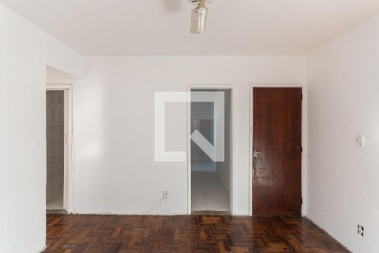 Sala de apartamento para alugar com 2 quartos, 60m² em Vila Isabel, Rio de Janeiro