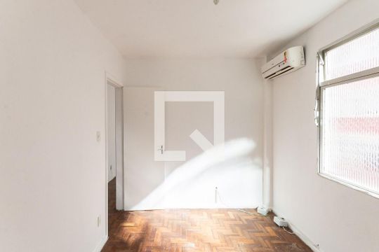 Quarto 1 de apartamento para alugar com 2 quartos, 60m² em Vila Isabel, Rio de Janeiro