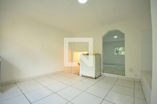 Studio de kitnet/studio para alugar com 1 quarto, 15m² em Botafogo, Rio de Janeiro
