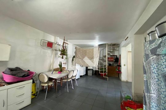 Garagem de casa à venda com 4 quartos, 180m² em Centro, São Leopoldo