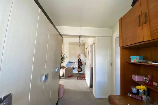 Closet de casa à venda com 4 quartos, 180m² em Centro, São Leopoldo