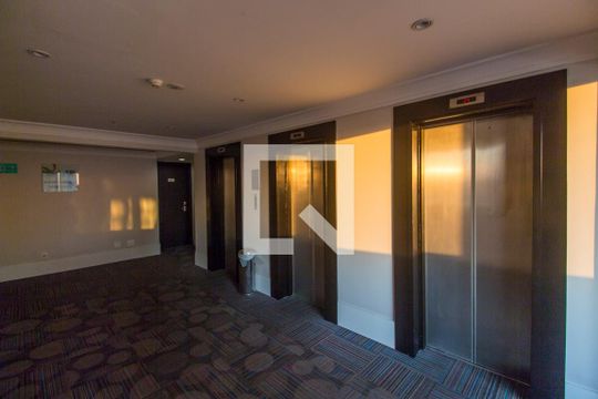 Área comum de apartamento para alugar com 1 quarto, 40m² em Alphaville Industrial, Barueri