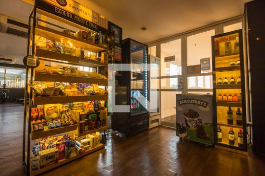 Área comum de apartamento para alugar com 1 quarto, 40m² em Alphaville Industrial, Barueri