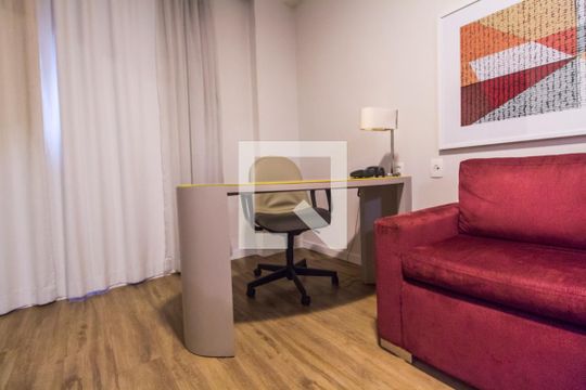 Detalhe Sala de apartamento à venda com 1 quarto, 40m² em Alphaville Industrial, Barueri