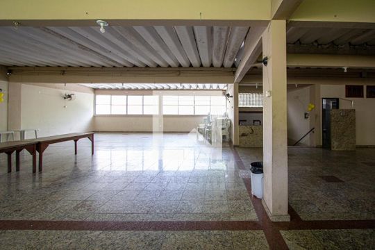 Área comum - Salão de festas de apartamento para alugar com 2 quartos, 70m² em Alcântara, São Gonçalo