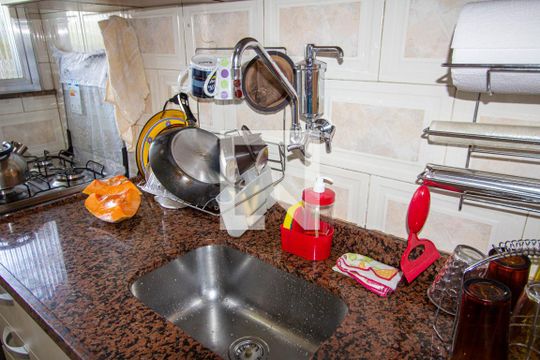 Cozinha de apartamento para alugar com 2 quartos, 70m² em Alcântara, São Gonçalo