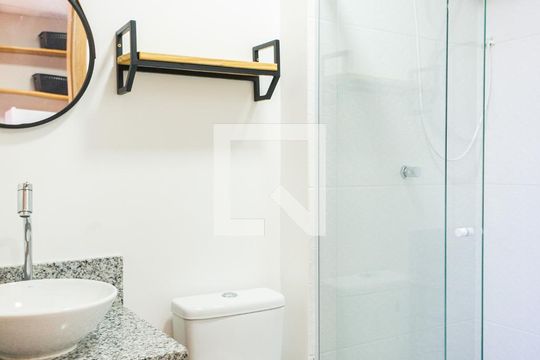 Banheiro de kitnet/studio à venda com 1 quarto, 24m² em Tatuapé, São Paulo
