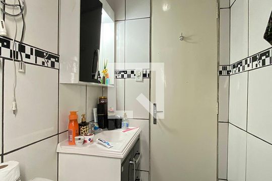 Banheiro de casa à venda com 1 quarto, 160m² em Duque de Caxias, São Leopoldo