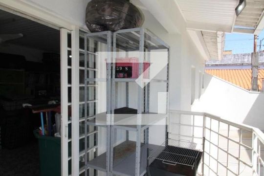 Área comum de casa à venda com 3 quartos, 240m² em Vila Antonieta, São Paulo