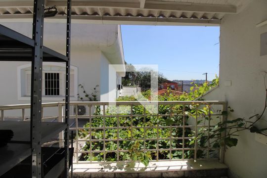 Área comum de casa à venda com 3 quartos, 240m² em Vila Antonieta, São Paulo
