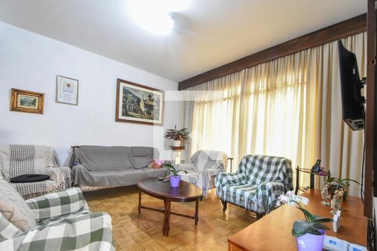 Sala de Estar de casa à venda com 3 quartos, 170m² em Vila Cordeiro, São Paulo