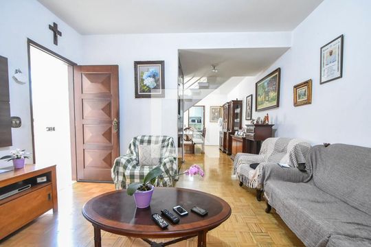 Sala de Estar de casa à venda com 3 quartos, 170m² em Vila Cordeiro, São Paulo