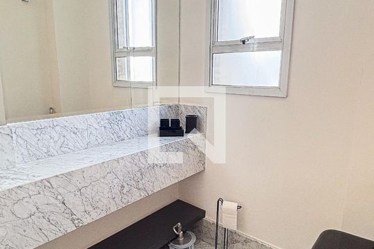 Lavabo de apartamento à venda com 5 quartos, 400m² em Jardim Sílvia, Santo André