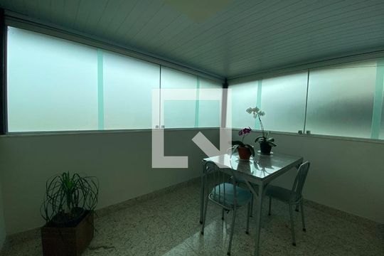 Apartamento à venda com 3 quartos, 108m² em Caiçara-adelaide, Belo Horizonte