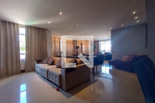 Apartamento à venda com 2 quartos, 165m² em Caiçaras, Belo Horizonte