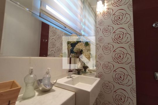Apartamento à venda com 2 quartos, 165m² em Caiçaras, Belo Horizonte