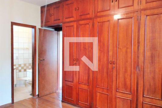 Apartamento à venda com 4 quartos, 128m² em Calafate, Belo Horizonte
