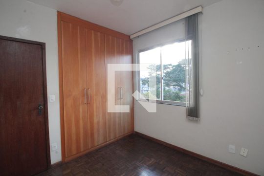 Apartamento à venda com 2 quartos, 60m² em Bonfim, Belo Horizonte