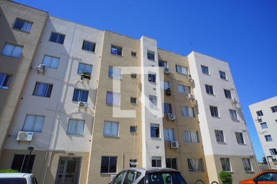 Fachada do bloco de apartamento à venda com 2 quartos, 43m² em Sarandi, Porto Alegre