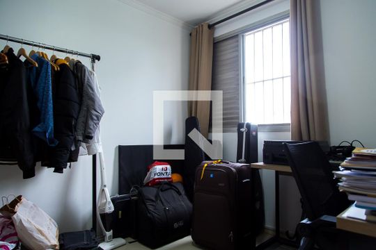 Quarto 2 de apartamento para alugar com 2 quartos, 48m² em Vila Guarani (z Sul), São Paulo