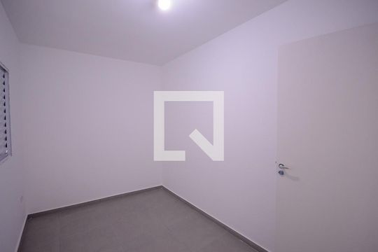 Quarto 2 de casa para alugar com 2 quartos, 70m² em Aclimação, São Paulo